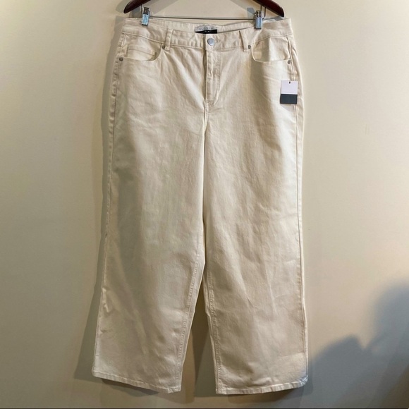 ELOQUII Elements Jeans  Sz 16 Wide Leg High Rise Off White Coloured Denim - Picture 1 of 7